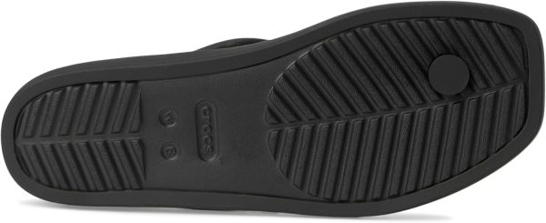 Crocs womens Miami Thong Sandal-2